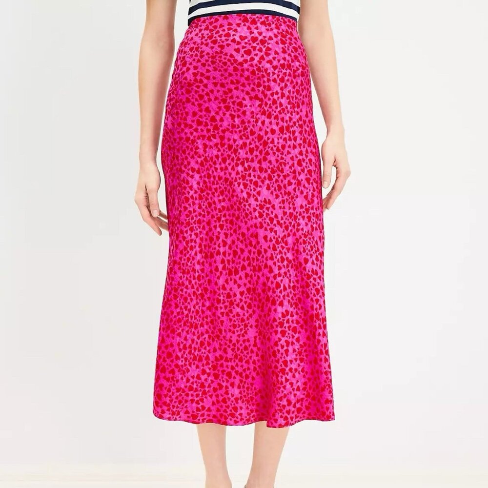 Loft Bias Midi Skirt Size M Pink Red All Over Heart Print Y2K 90s Flowy Romantic - Picture 2 of 13